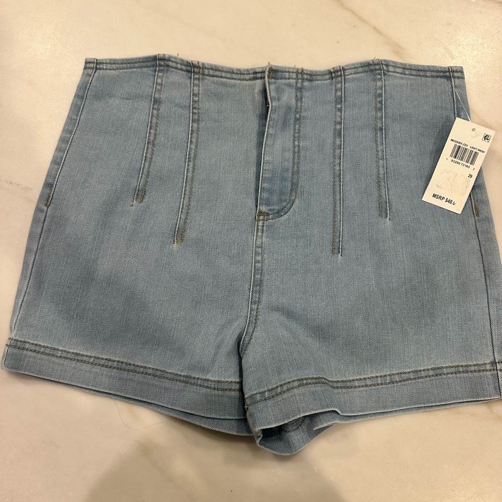 Madden Girl NWT Light Blue Jean Shorts women’s size 29